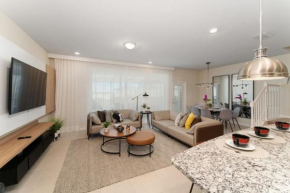 5BD InstaWorthy home with Pool and BBQ near Disney